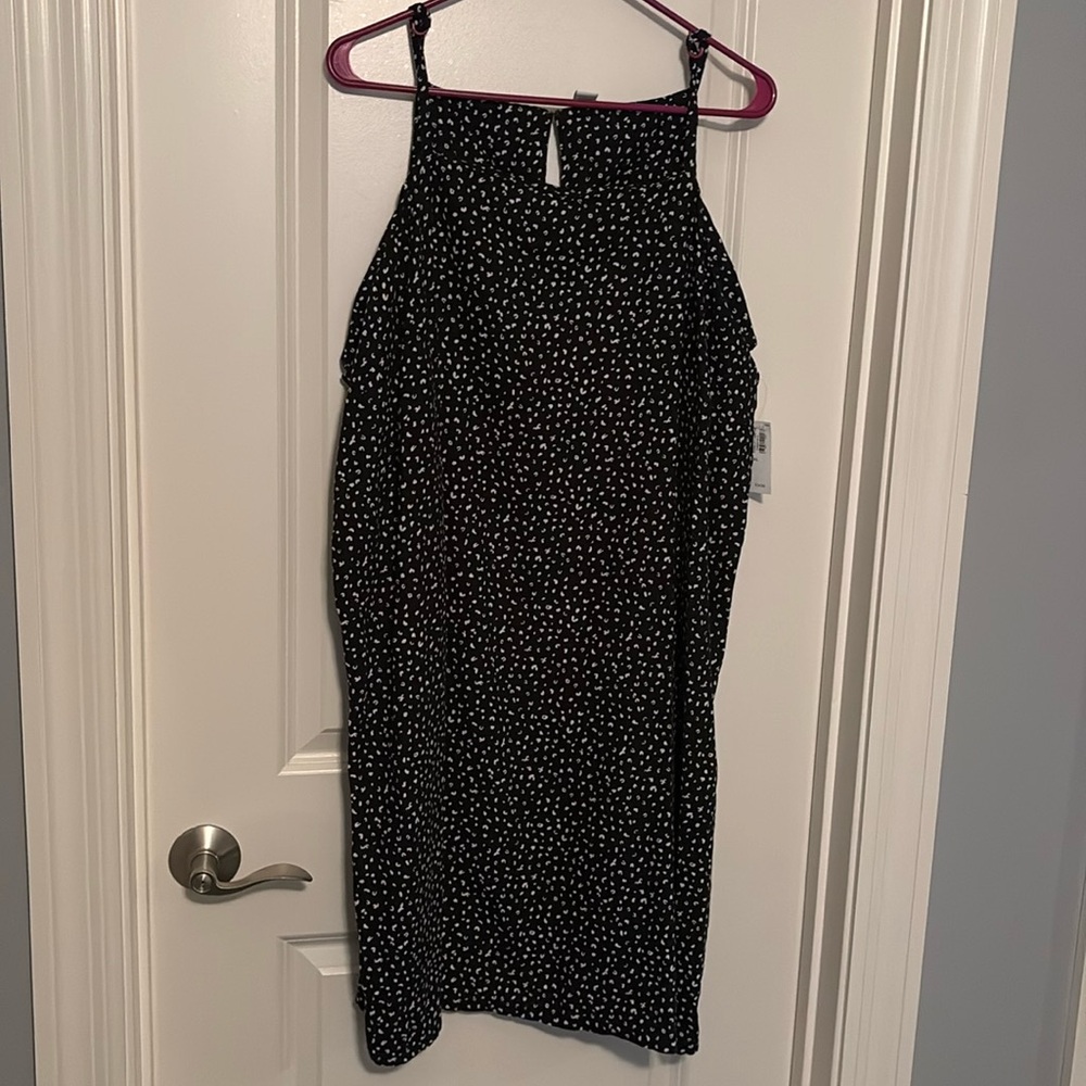 Black and white shift dress